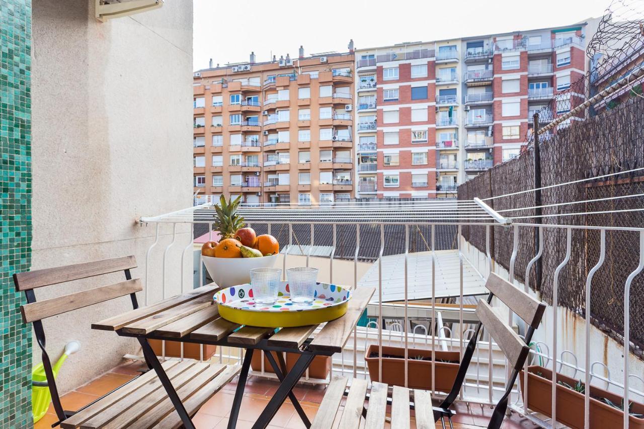 Sagrada Familia Butterfly Apartment